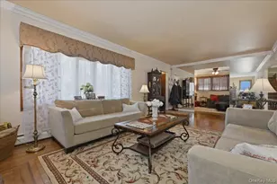 38 Pine Ave, Floral Park, NY 11001 - Photo 8