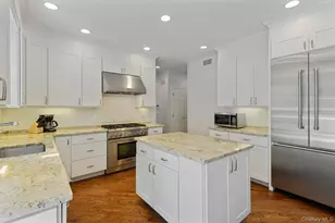 33 Walters Ave, Cold Spring Harbor, NY 11724 - Photo 10