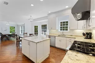 33 Walters Ave, Cold Spring Harbor, NY 11724 - Photo 8