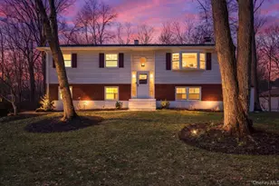 24 Montfort Rd, Wappingers Falls, NY 12590 - Photo 2