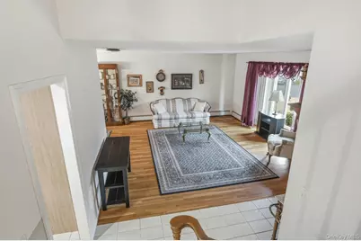 48 Eastfield Lane, Melville, NY 11747 - Photo 22