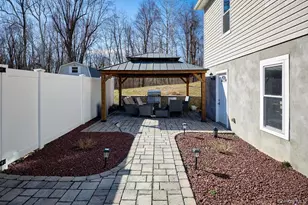 12 Jay Ln, Hopewell Junction, NY 12533 - Photo 8