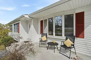 3316 Poplar St, Yorktown Heights, NY 10598 - Photo 2