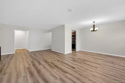 440 Carpenter Avenue #11, Newburgh, NY 12550 - Photo 8