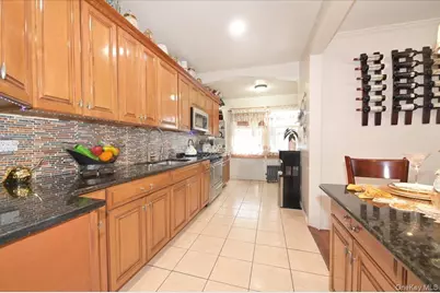 13071 225th Street, Springfield Gardens, NY 11413 - Photo 12