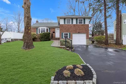 438 Atlantic Street, East Northport, NY 11731 - Photo 4