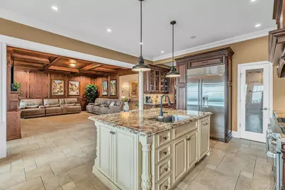 4 Shoal Drive, West Islip, NY 11795 - Photo 4