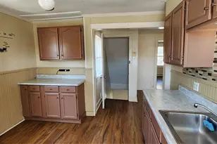 20 Delaware St, Port Jervis, NY 12771 - Photo 10