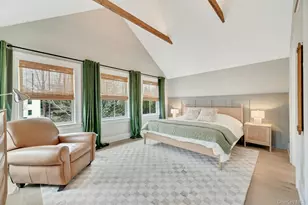 237 6th St, Greenport, NY 11944 - Photo 18