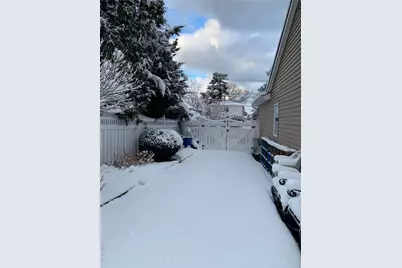 15 Walters Avenue, Syosset, NY 11791 - Photo 22