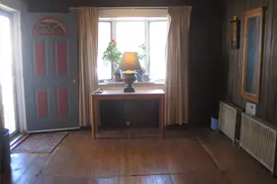 704 Prospect Pl, Bellmore, NY 11710 - Photo 8