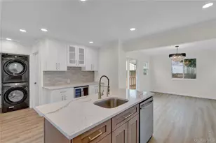 449 N Indiana Ave, Lindenhurst, NY 11757 - Photo 12