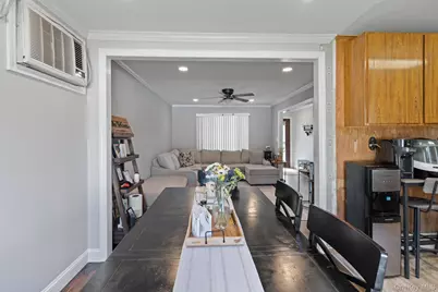 2637 Lexington Avenue, East Meadow, NY 11554 - Photo 10