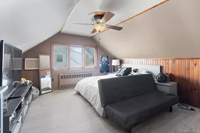 2637 Lexington Avenue, East Meadow, NY 11554 - Photo 28