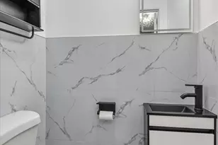 93-42 204th St, Hollis, NY 11423 - Photo 10