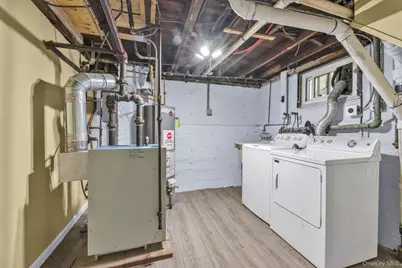 9342 204th Street, Hollis, NY 11423 - Photo 18