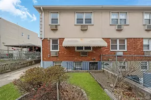 11-23 130th St, College Point, NY 11356 - Photo 26