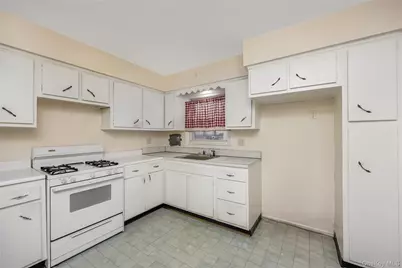 11-23 130th Street, College Point, NY 11356 - Photo 16
