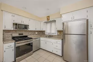 11-23 130th St, College Point, NY 11356 - Photo 6