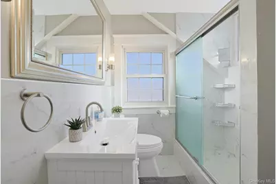 32 Lynwood Road, Scarsdale, NY 10583 - Photo 22