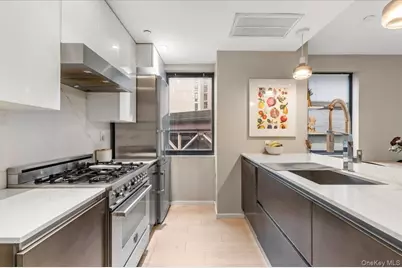 42-50 27th Street #2C, Long Island City, NY 11101 - Photo 6