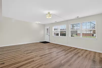 276 Temple Hill Road #1613, New Windsor, NY 12553 - Photo 6