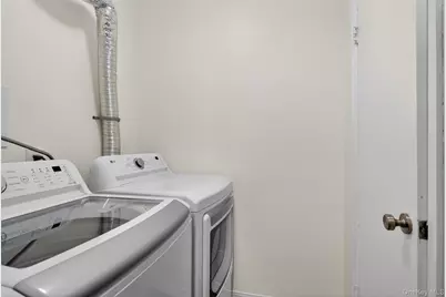 276 Temple Hill Road #1613, New Windsor, NY 12553 - Photo 14