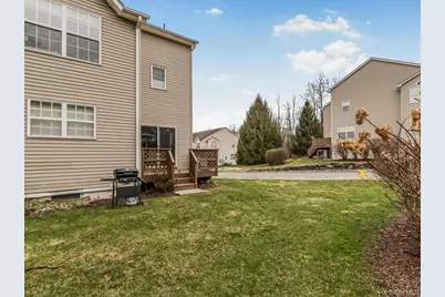601 Crab Apple Lane, New Windsor, NY 12553 - Photo 22