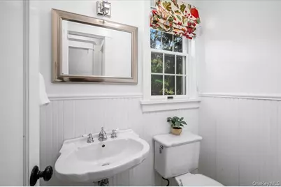 33 Young Avenue, Pelham, NY 10803 - Photo 14