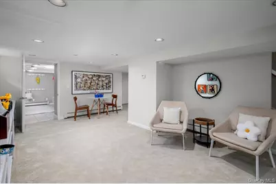 33 Young Avenue, Pelham, NY 10803 - Photo 30