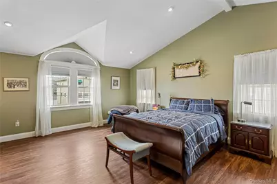 84 Barnes Street, Long Beach, NY 11561 - Photo 26