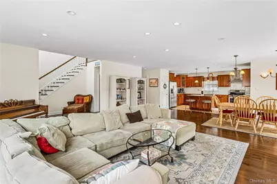 84 Barnes Street, Long Beach, NY 11561 - Photo 8