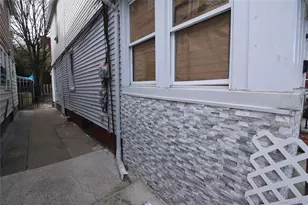 91-18 173rd St, Jamaica, NY 11432 - Photo 12