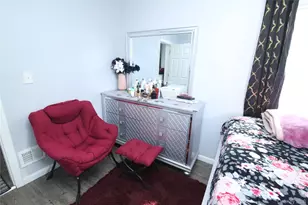 91-18 173rd St, Jamaica, NY 11432 - Photo 46