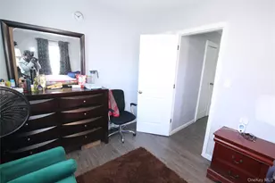 91-18 173rd St, Jamaica, NY 11432 - Photo 42