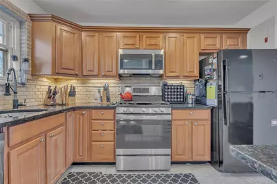 1879 Crompond Road #E4, Peekskill, NY 10566 - Photo 6