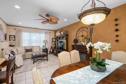 137 Francesca Way, Amityville, NY 11701 - Photo 6