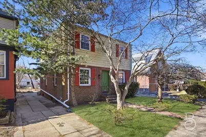 94-11 70th Avenue, Forest Hills, NY 11375 - Photo 2