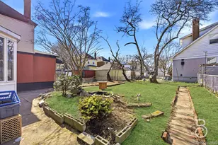 94-11 70th Ave, Forest Hills, NY 11375 - Photo 14