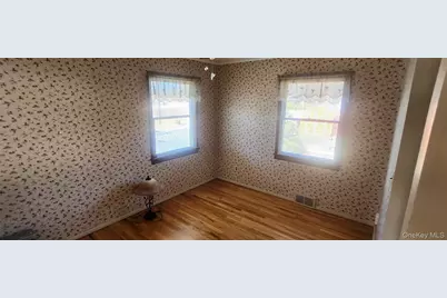 6 Bogardus Road, Fishkill, NY 12524 - Photo 12