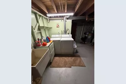 118 Carol Road, East Meadow, NY 11554 - Photo 16