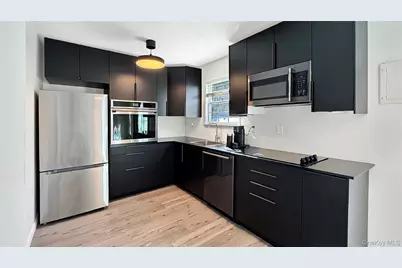 4 Forge Gate Drive #6 (Building F), Cold Spring, NY 10516 - Photo 2