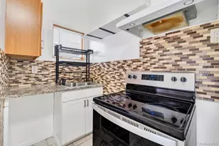 3 Dubois Ave, Amityville, NY 11701 - Photo 24