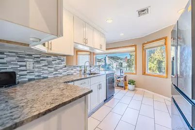 22 Forest Drive, Plainview, NY 11803 - Photo 16