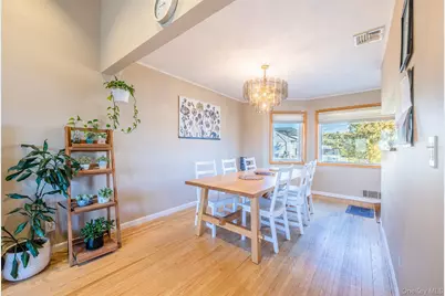 22 Forest Drive, Plainview, NY 11803 - Photo 10