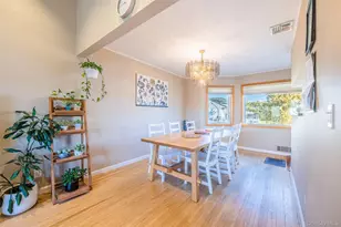 22 Forest Dr, Plainview, NY 11803 - Photo 10