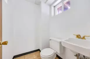 14 Sloane Ave, New York, NY 10306 - Photo 20