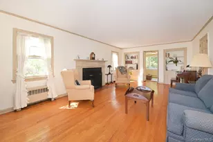 146 Kildare Rd, Garden City, NY 11530 - Photo 6