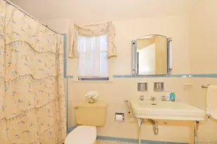 146 Kildare Rd, Garden City, NY 11530 - Photo 22