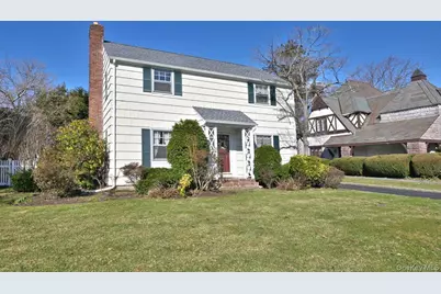 146 Kildare Road, Garden City, NY 11530 - Photo 2